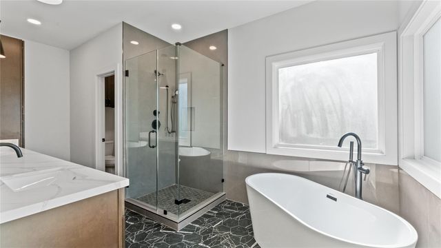 186 Lazy Lane, Livingston, TX 77351