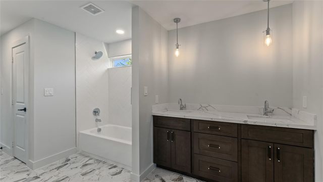 186 Lazy Lane, Livingston, TX 77351