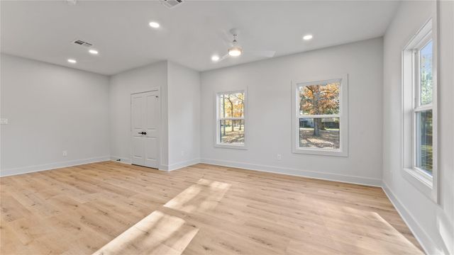 186 Lazy Lane, Livingston, TX 77351