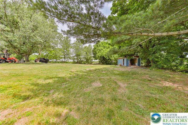 4830 Kernsville Road, South Whitehall Twp, PA 18069