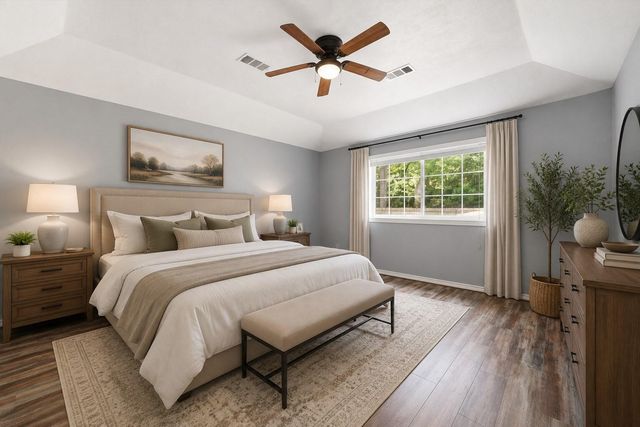 6 Lost Forest, Trinity, TX 75862
