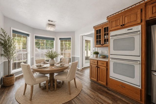6 Lost Forest, Trinity, TX 75862