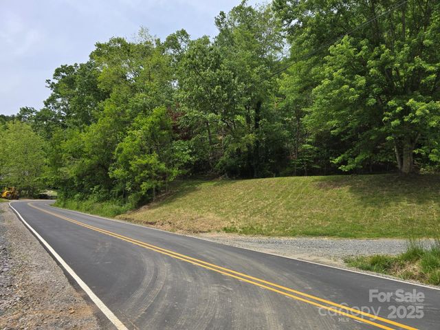 TBD Banks Creek Road, Burnsville, NC 28714
