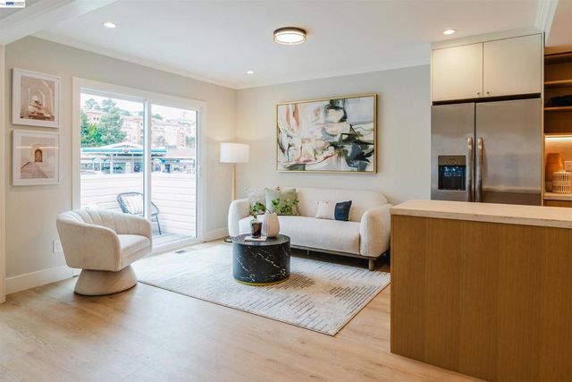 2206 Archdale Ct, South San Francisco, CA 94080