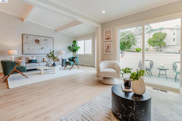 2206 Archdale Ct, South San Francisco, CA 94080