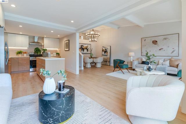 2206 Archdale Ct, South San Francisco, CA 94080