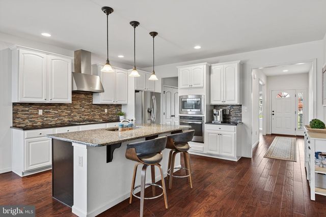 13 ALDERWOOD WAY, Lancaster, PA 17601