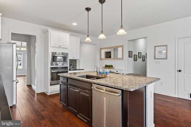 13 ALDERWOOD WAY, Lancaster, PA 17601