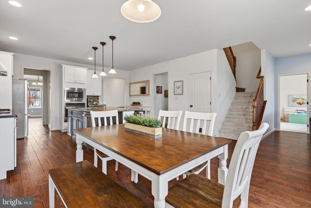 13 ALDERWOOD WAY, Lancaster, PA 17601