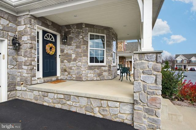 13 ALDERWOOD WAY, Lancaster, PA 17601