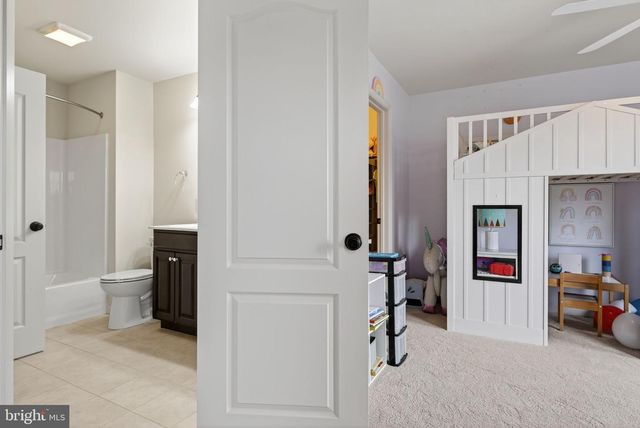 13 ALDERWOOD WAY, Lancaster, PA 17601