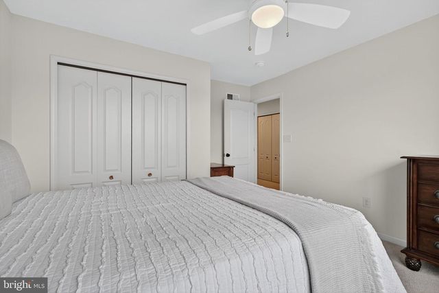 13 ALDERWOOD WAY, Lancaster, PA 17601