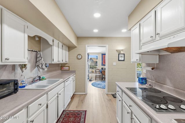 12482 N AUGUSTA Drive, Sun City, AZ 85351