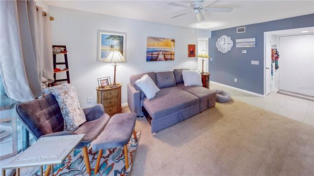 21 MID PINES CIRCLE, Palm Coast, FL 32137