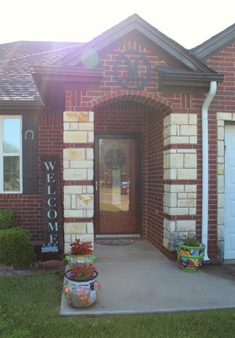 1701 Antelope Trail, Stephenville, TX 76401