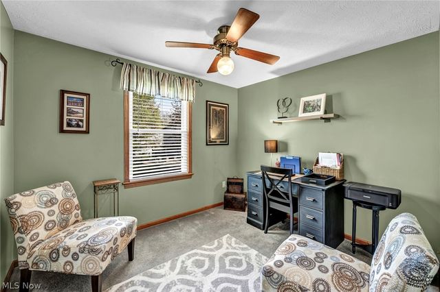 14194 Pine Lakes Drive, Strongsville, OH 44136
