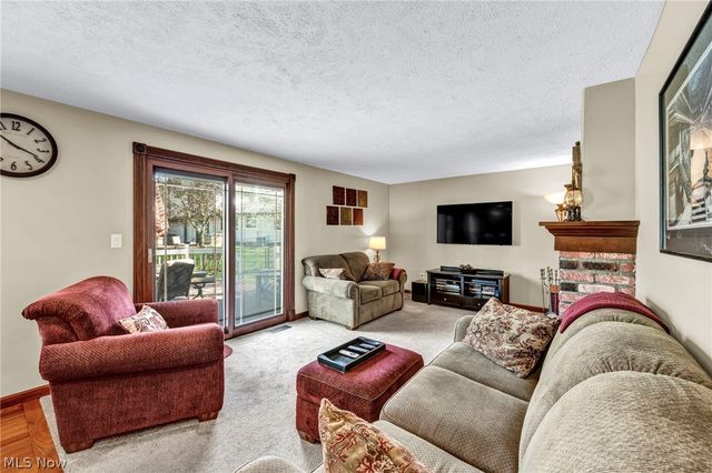 14194 Pine Lakes Drive, Strongsville, OH 44136