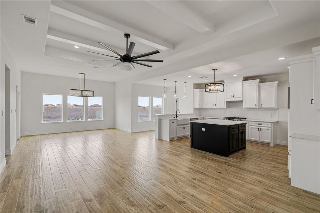 1525 Aegon, Corpus Christi, TX 78415 — photo 5