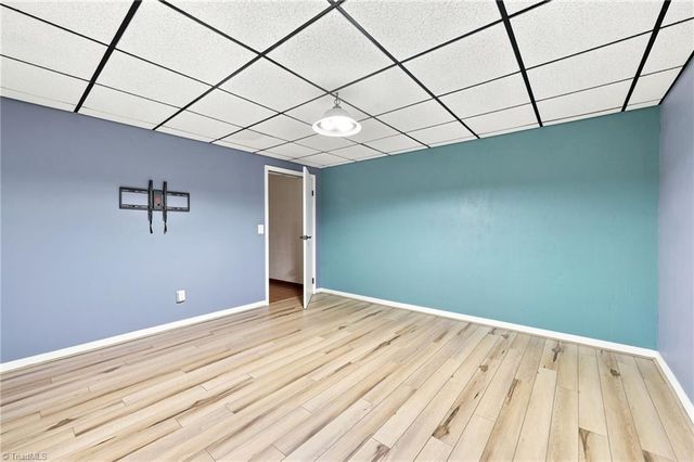 4404 Eagles Nest Drive, Winston-salem, NC 27127