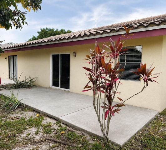 4261 NW 114th Terrace, Coral Springs, FL 33065
