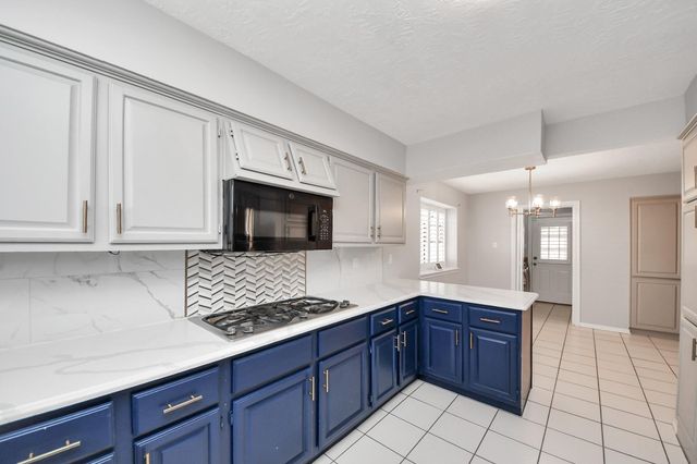 8014 Green Devon Drive, Houston, TX 77095