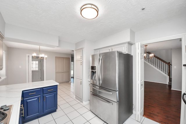 8014 Green Devon Drive, Houston, TX 77095