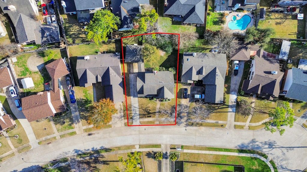 8014 Green Devon Drive, Houston, TX 77095