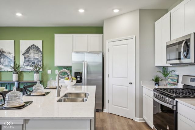 1141 Blackstone Avenue, Franklin, IN 46131