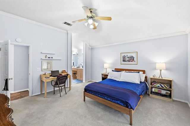 10803 Pinkney LN, Austin, TX 78739