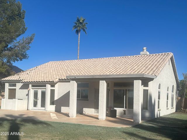 1755 W ASPEN Avenue, Gilbert, AZ 85233