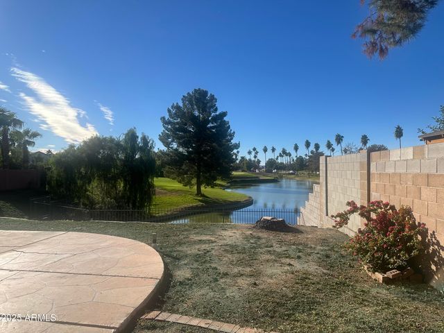 1755 W ASPEN Avenue, Gilbert, AZ 85233