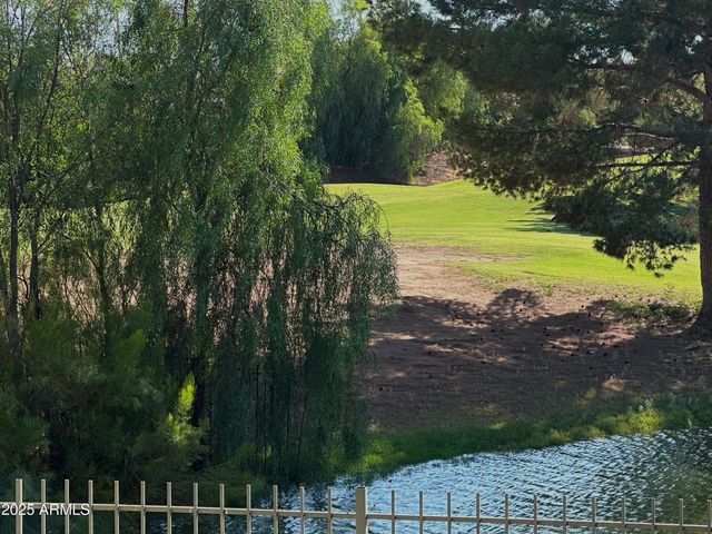 1755 W ASPEN Avenue, Gilbert, AZ 85233