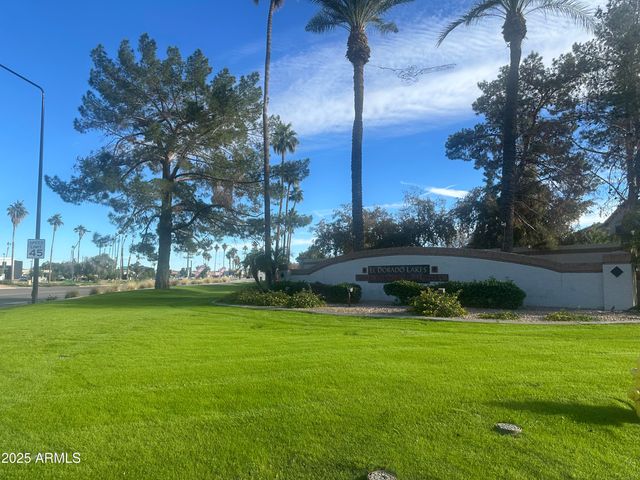 1755 W ASPEN Avenue, Gilbert, AZ 85233