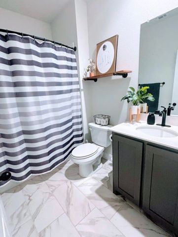 5920 Halls Lake Loop, Fort Worth, TX 76179