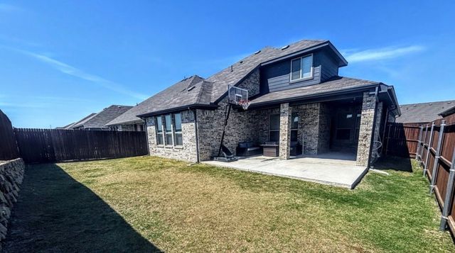 5920 Halls Lake Loop, Fort Worth, TX 76179