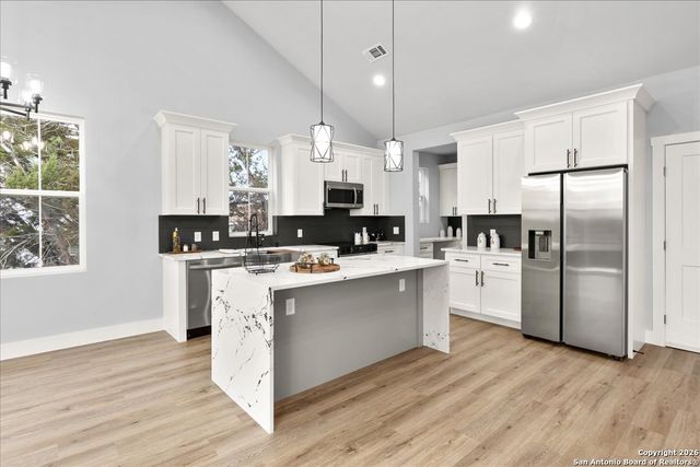 1190 Fernwood, Fischer, TX 78623