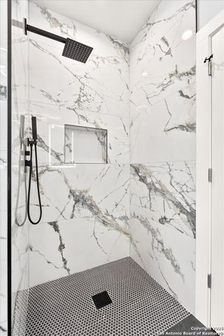 1190 Fernwood, Fischer, TX 78623