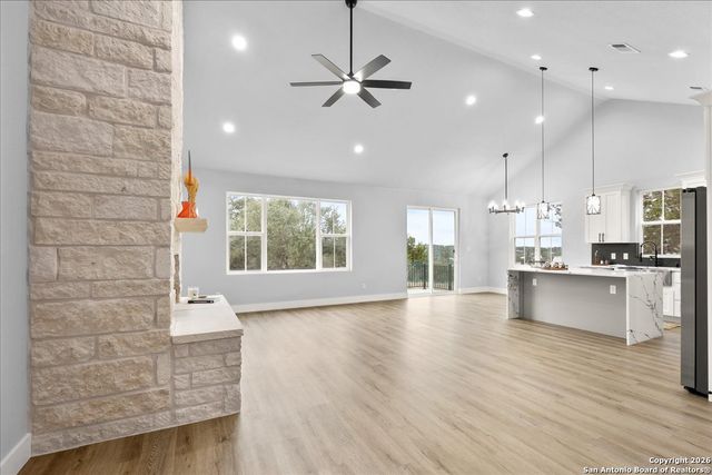 1190 Fernwood, Fischer, TX 78623