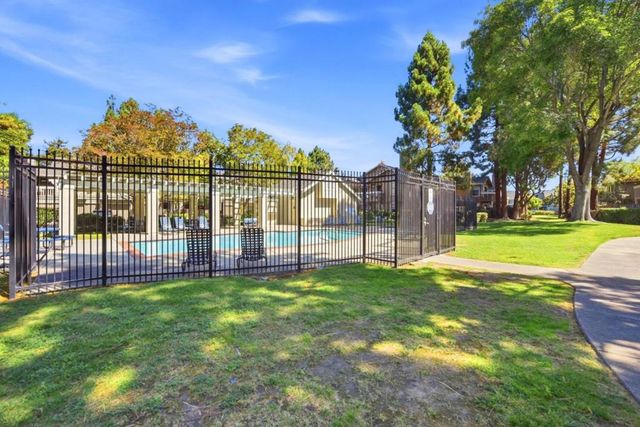 4943 Conway Terrace, Fremont, CA 94555