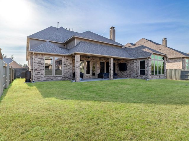 17429 Orchid Falls Lane, Conroe, TX 77302