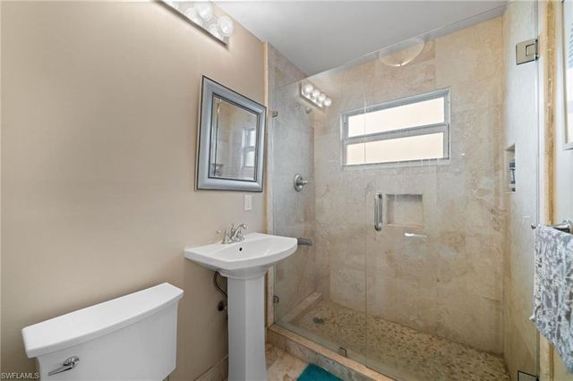 1360 Chesapeake AVE, Naples, FL 34102