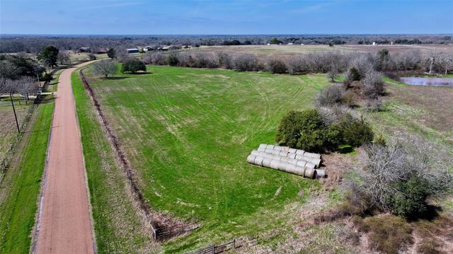 TBD 2 Hills Road, Carmine, TX 78932