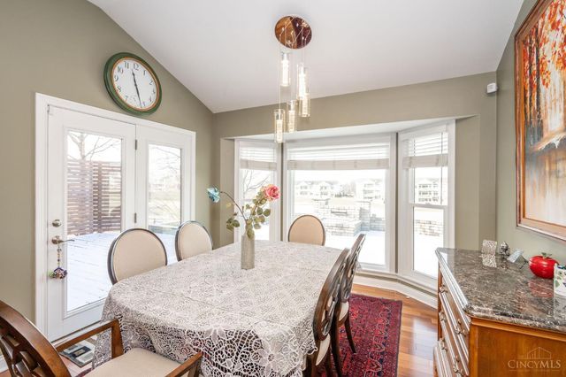 1379 Shaker Run Boulevard, Turtle Creek Twp, OH 45036