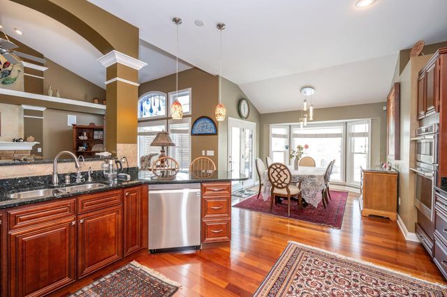 1379 Shaker Run Boulevard, Turtle Creek Twp, OH 45036