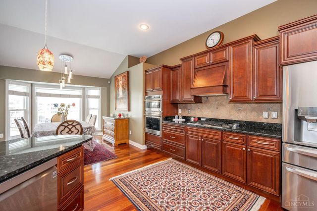 1379 Shaker Run Boulevard, Turtle Creek Twp, OH 45036