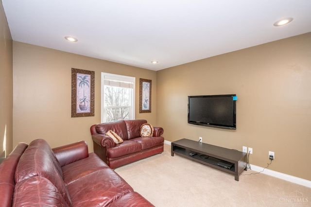 1379 Shaker Run Boulevard, Turtle Creek Twp, OH 45036