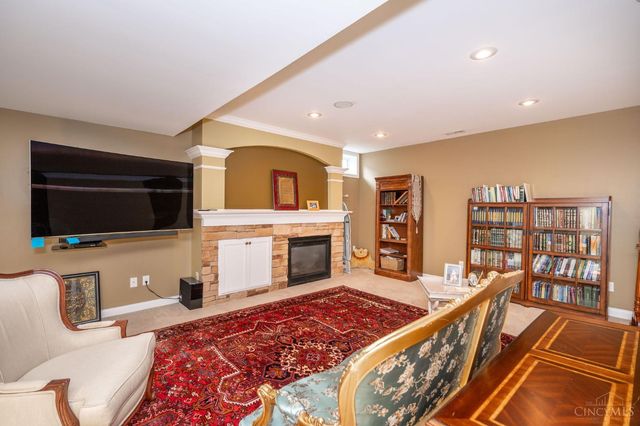 1379 Shaker Run Boulevard, Turtle Creek Twp, OH 45036