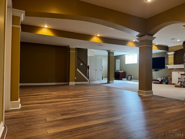 1379 Shaker Run Boulevard, Turtle Creek Twp, OH 45036