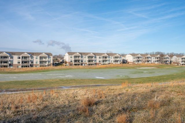 1379 Shaker Run Boulevard, Turtle Creek Twp, OH 45036