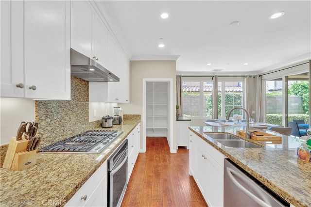 75 Gardenstone Path, Irvine, CA 92620